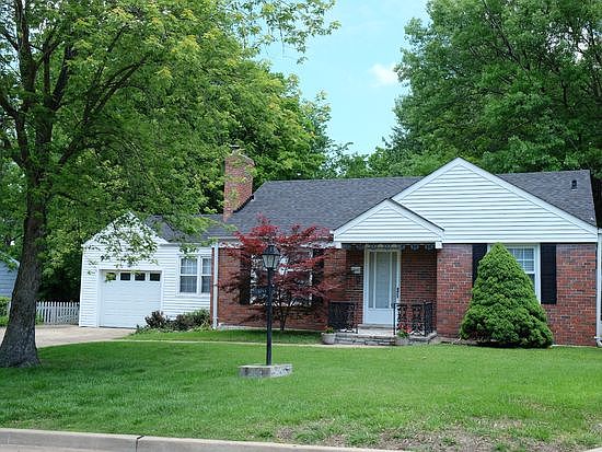 1st image of 1010 N Clay Ave #00