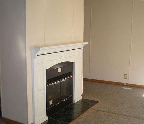 Living Room with Fireplace