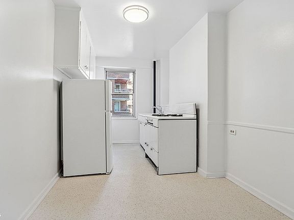 4th image of 455 Franklin D Roosevelt Dr Unit C706