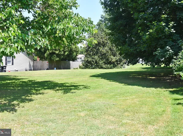 Water St, Cecilton, MD 21913