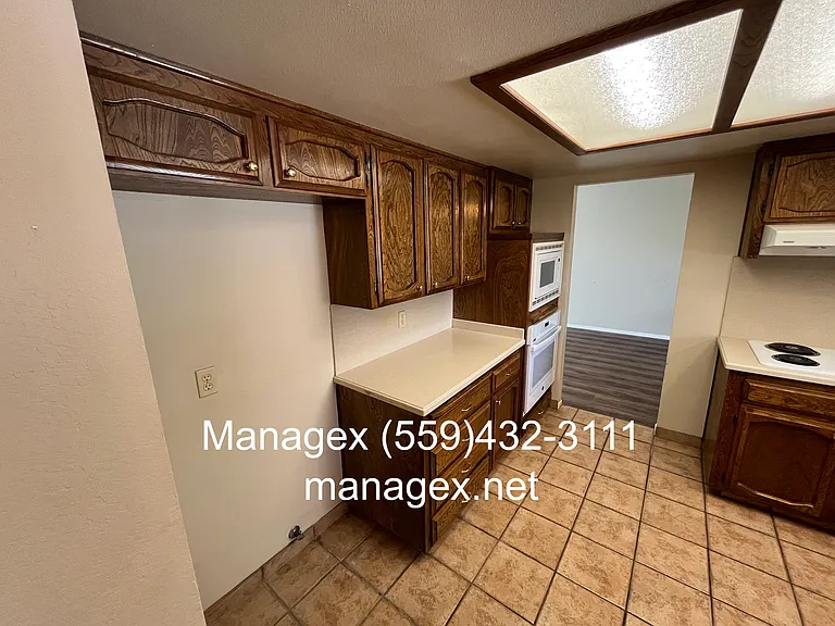 178 W Niles Ave — Photo 7