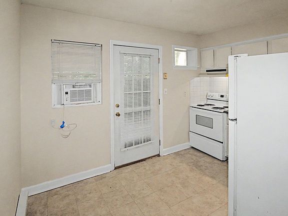 5th image of 2535 Vail Ave APT 10