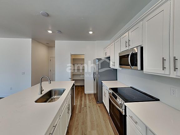 3rd image of 6536 E Paseo Alga