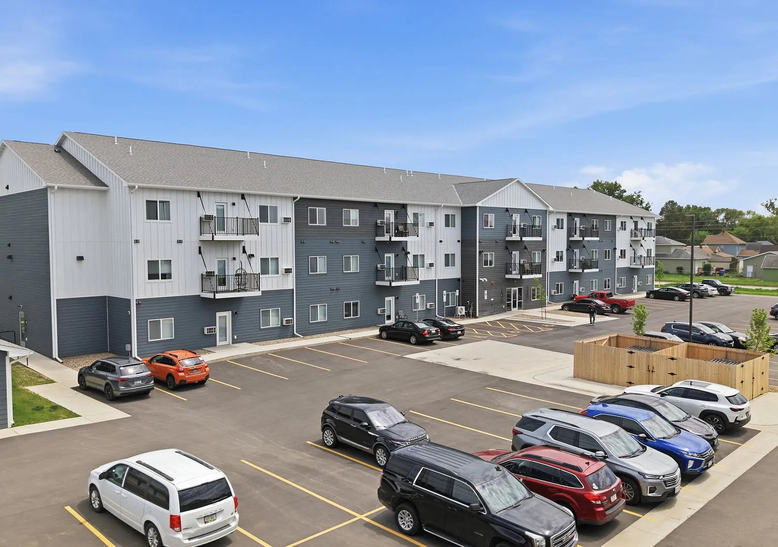 Overlook Apartments — Photo 1