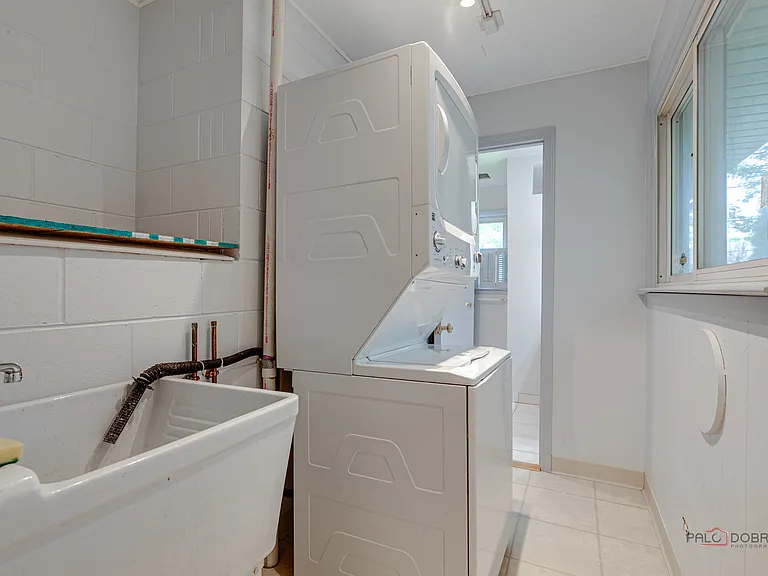 2508 Highland Dr — Photo 24
