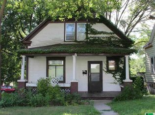1907 Ingleside Ave, Sioux City, IA 51104