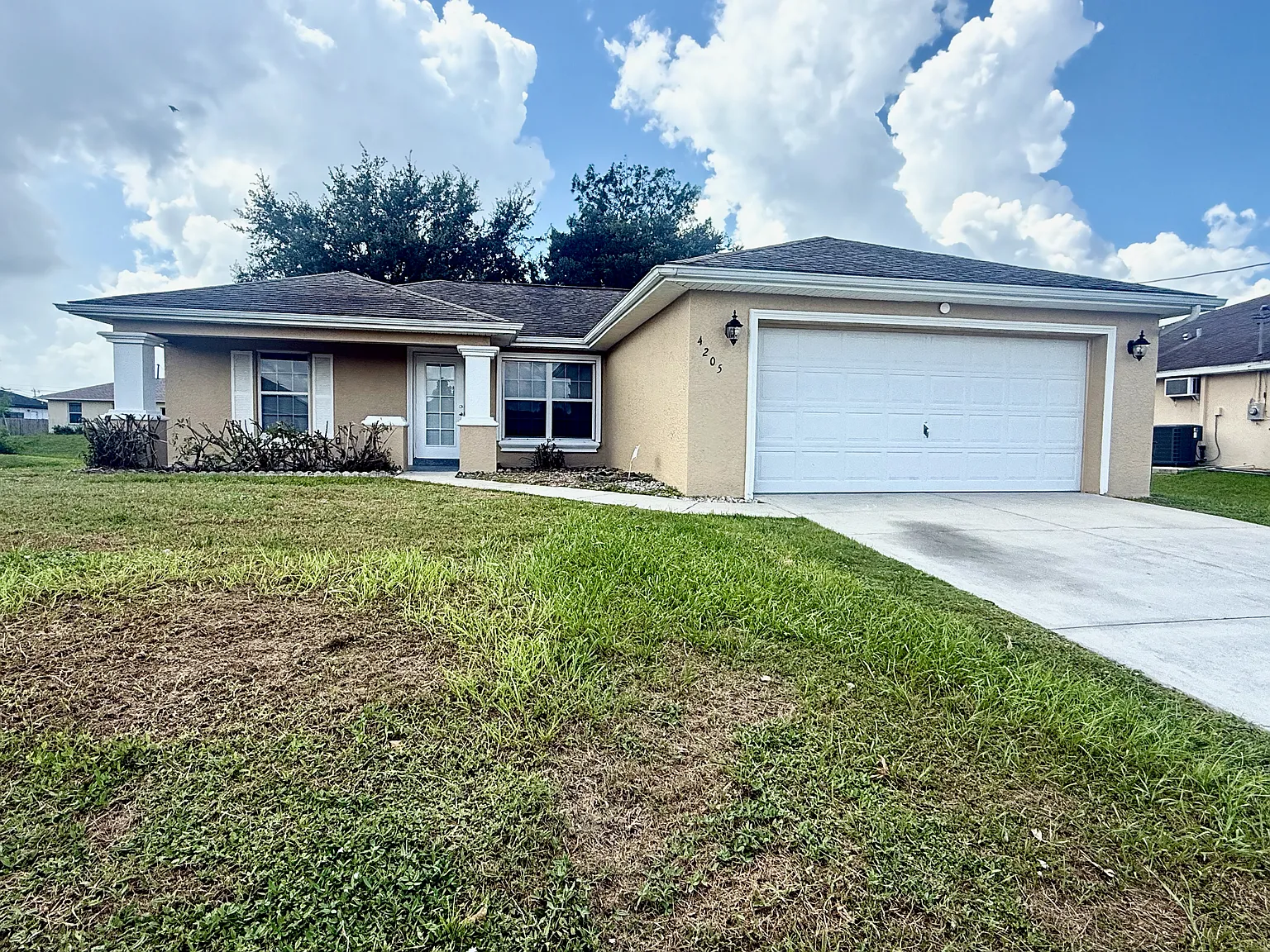 3 bed, 1401 sqft, $1,650 — Photo 3