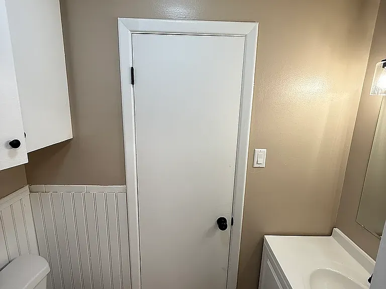 1458 Blaine Dr — Photo 14