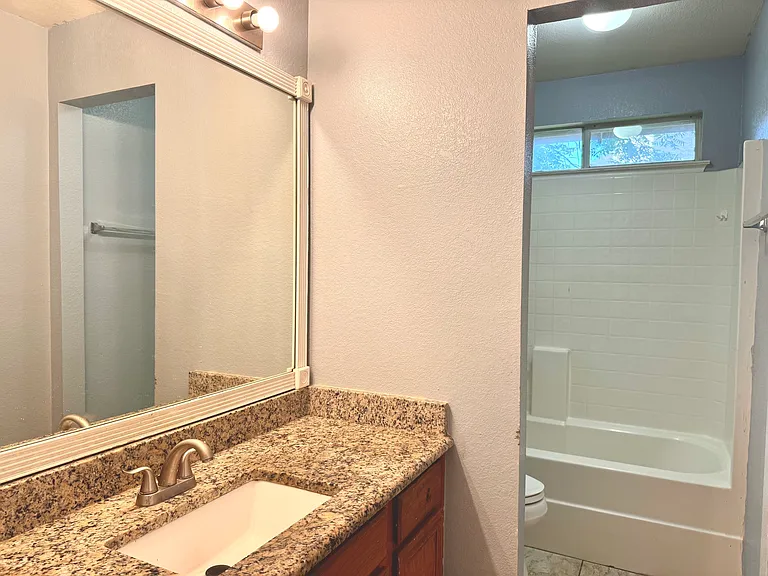 7301 Paleon Dr — Photo 15