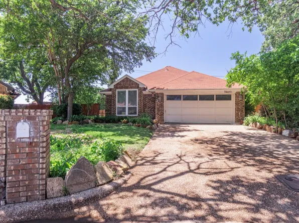 7401 Little Rock Ln, Fort Worth, TX 76120