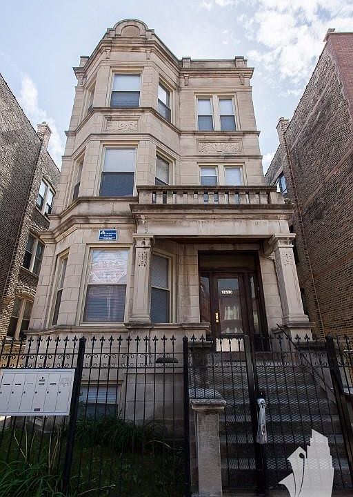 1st image of 2613 W Augusta Blvd #878401