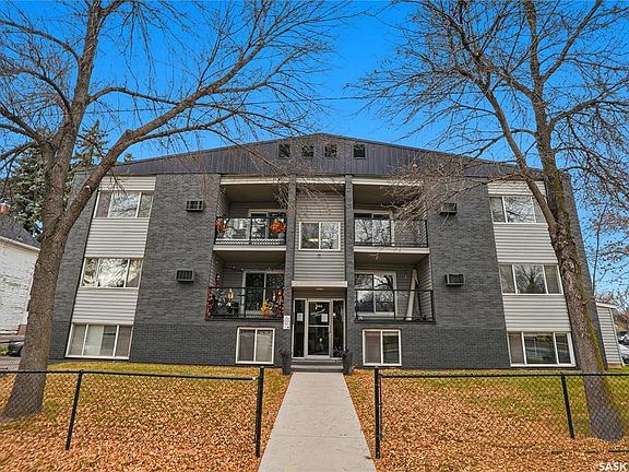2nd image of 833 B Ave N #13