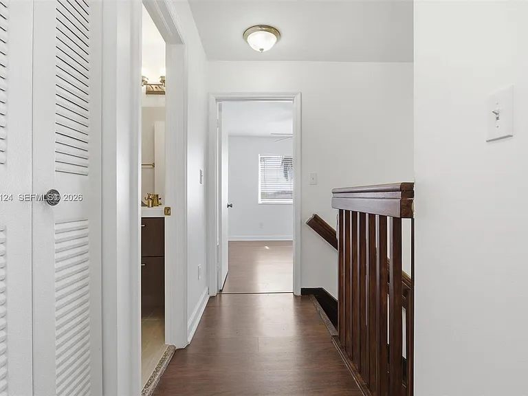 17530 SW 139th Ct — Photo 12