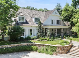 1946 W Wesley Rd NW, Atlanta, GA 30327