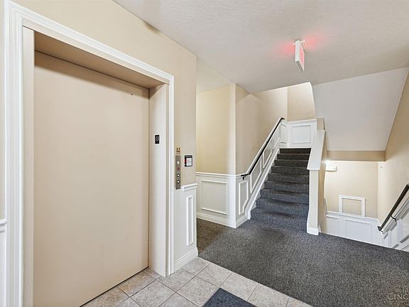 2nd image of 4510 Clearwater Pl Unit 10