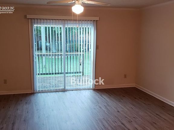 4th image of 2270 Kings Gate Cir APT B