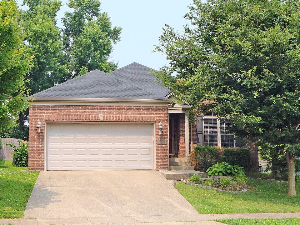 1st image of 1749 Courtney Ave