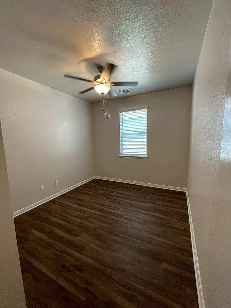 1911 Holleman Dr. — Photo 2