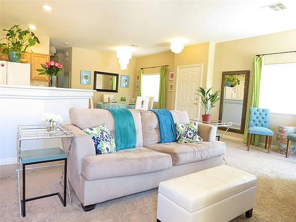 2nd image of 1073 Pleasure Ln Unit 3