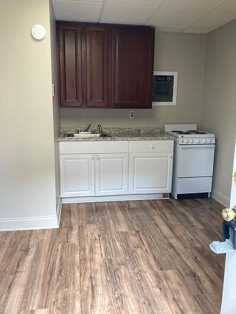 54 E Main St #103