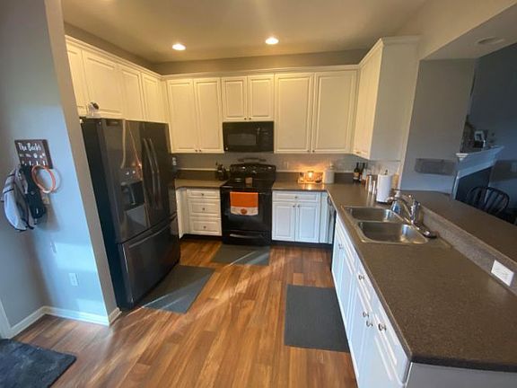 2nd image of 4323 Club Trail Ln #28-432
