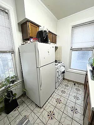 4th image of 31-13 34th St #C