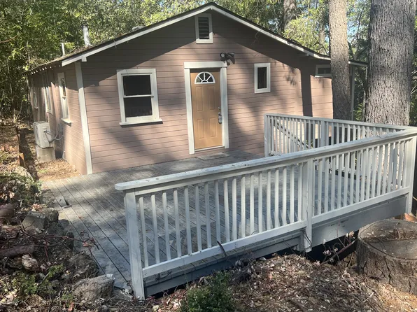 10295 Brookside Dr, Middletown, CA 95461