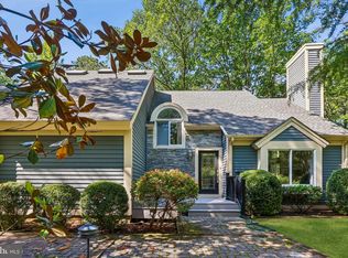 3 Pointe View Cir, Medford, NJ 08055