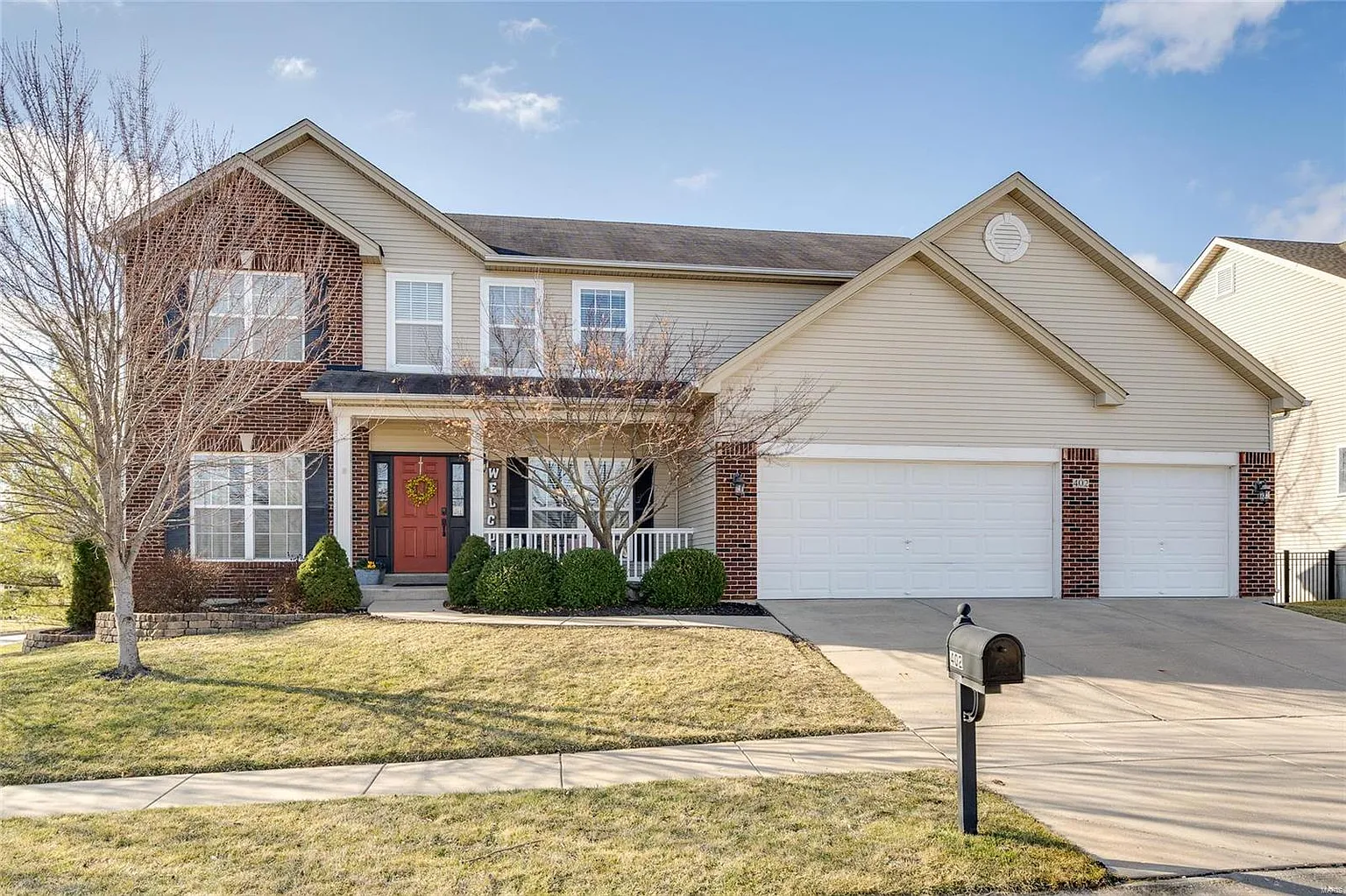 402 Parkshire Place Dr photo 1