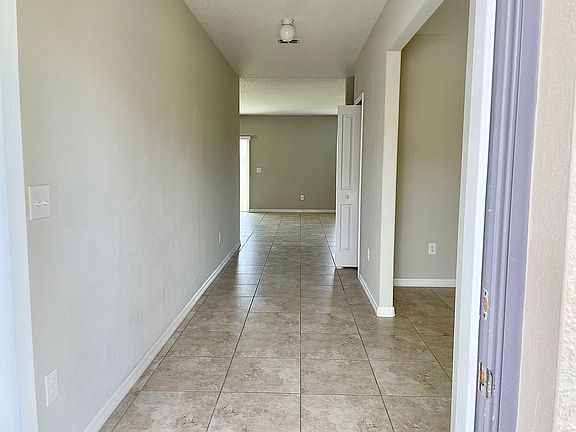 3rd image of 16936 Peaceful Valley Dr