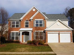 523 Sherwood Forest Pl, Cary, NC 27519