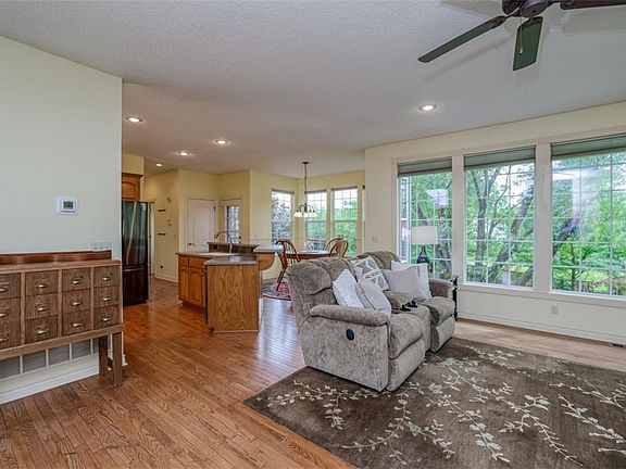 4th image of 21330 W 59th St