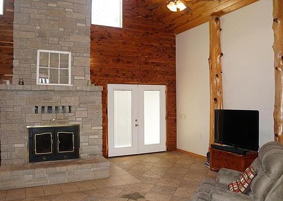 2nd image of 25 Goose Creek Ln