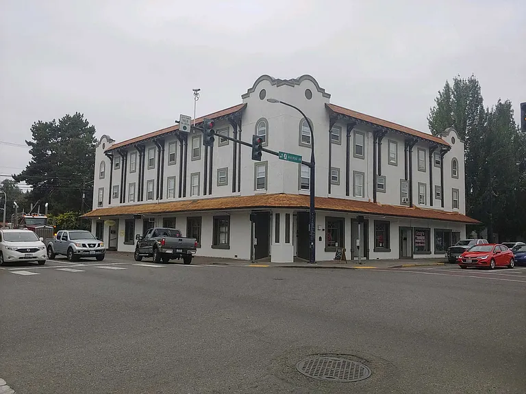 101 First — Photo 1