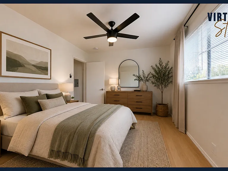 1520 Castro St — Photo 27