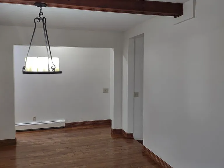 7615 Mallard Dr — Photo 4