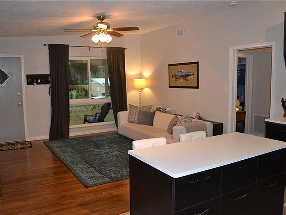 5th image of 332 S Lanvale Ave