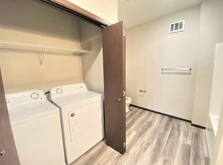 910 S Carnahan Rd #G-102, Spokane, WA 99212