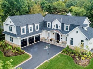 1113 N Princeton Ave, Arlington Heights, IL 60004