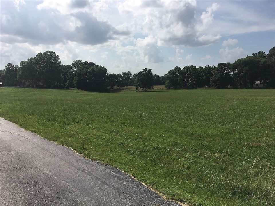 1st image of N 2nd St