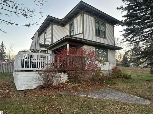 407 W Main St, Manton, MI 49663