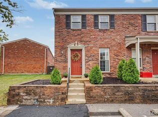 1223 Clarkson Ct #1223, Ballwin, MO 63011