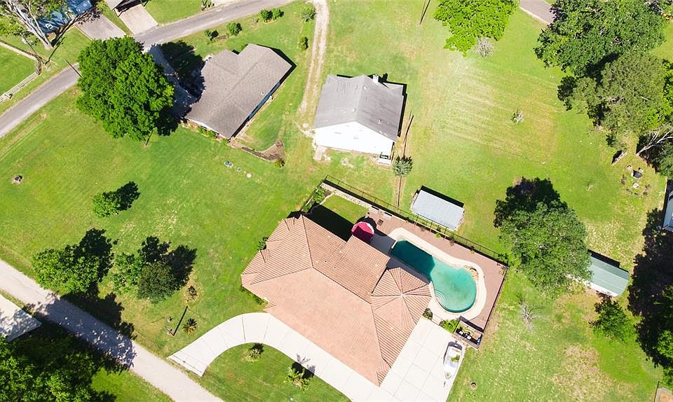 145 Wanda Dr, Livingston, TX 77351 | MLS #27860632 | Zillow