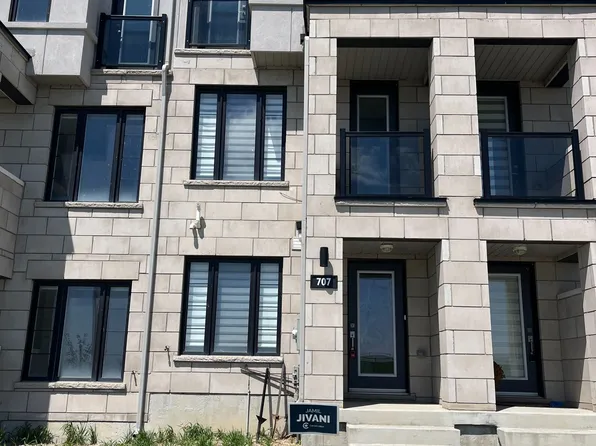 707 Port Darlington Rd, Clarington, ON L1C 7G3