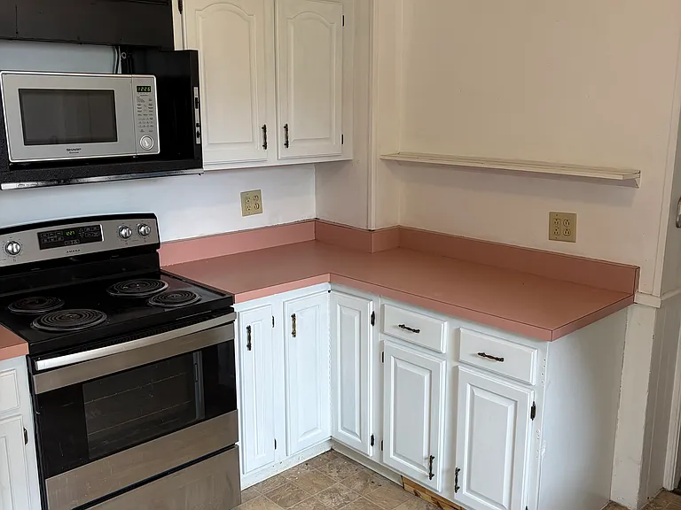 268 Colchester Ave #1 — Photo 8
