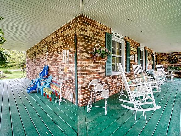 3rd image of 2525 Obetz Dr