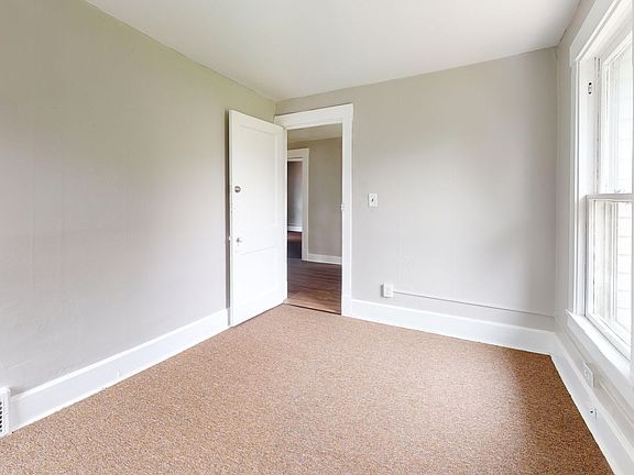 4th image of 703 Excelsior Ave Unit 2
