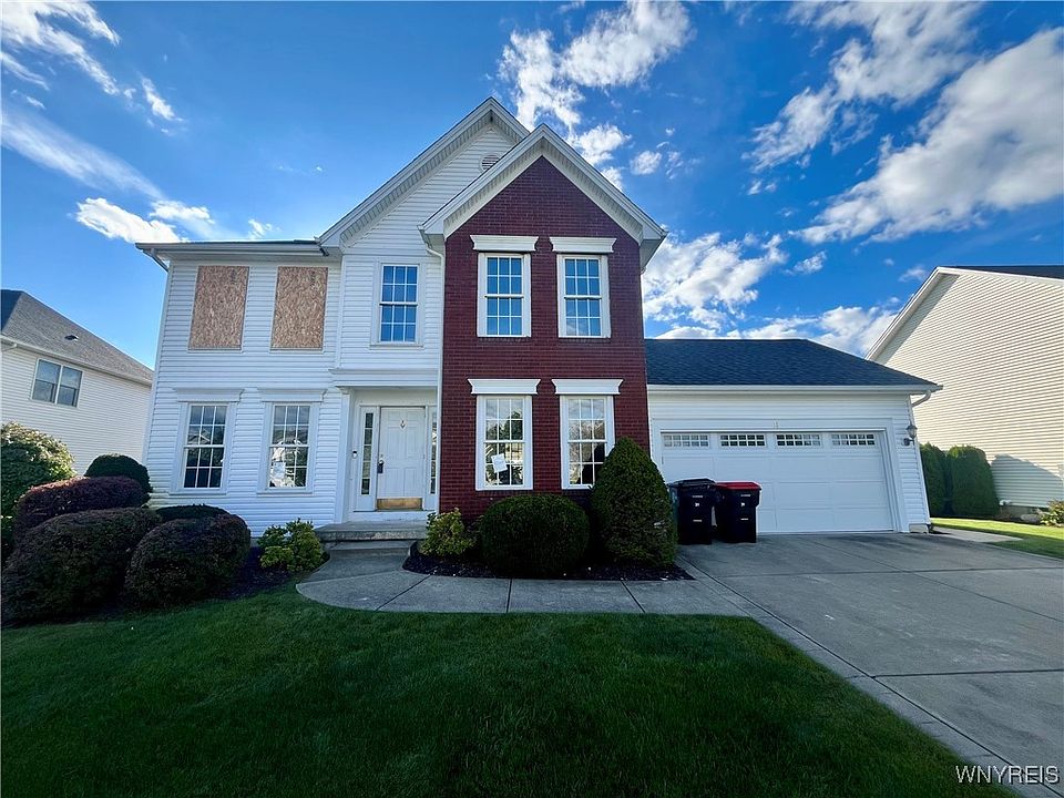 1st image of 31 Ashwood Ct