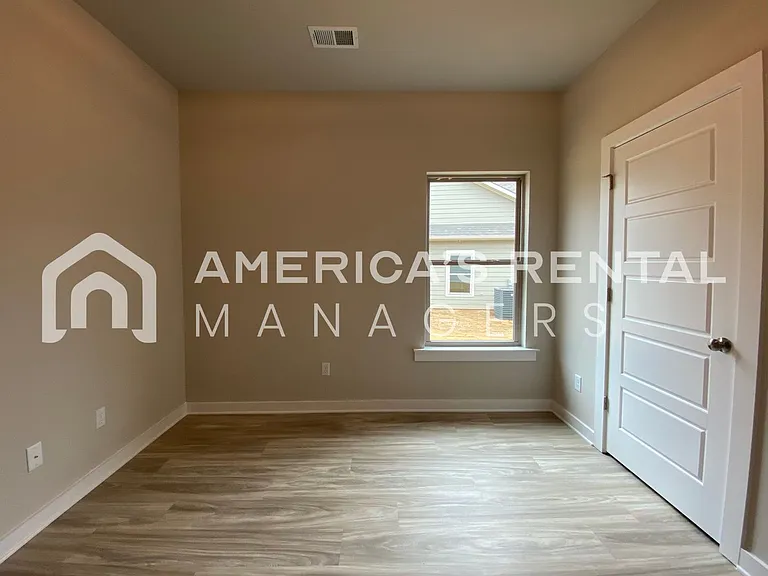 70 Ridgeview Cir — Photo 12