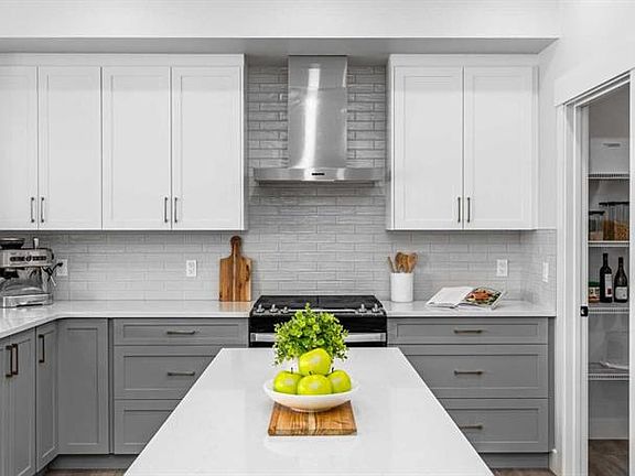 2nd image of 167 NE Arbour Lake Rise NW